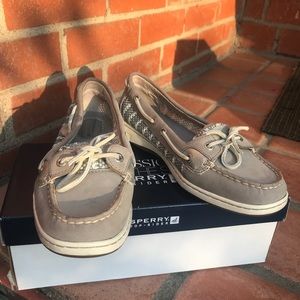 Women’s Sperry boat Shoes